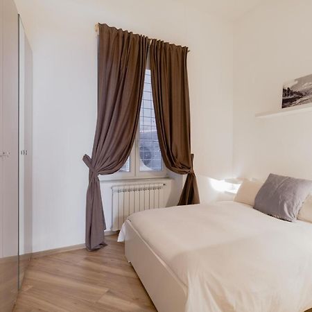 Appartamento Moderno Nel Centro Storico Neapel Exteriör bild