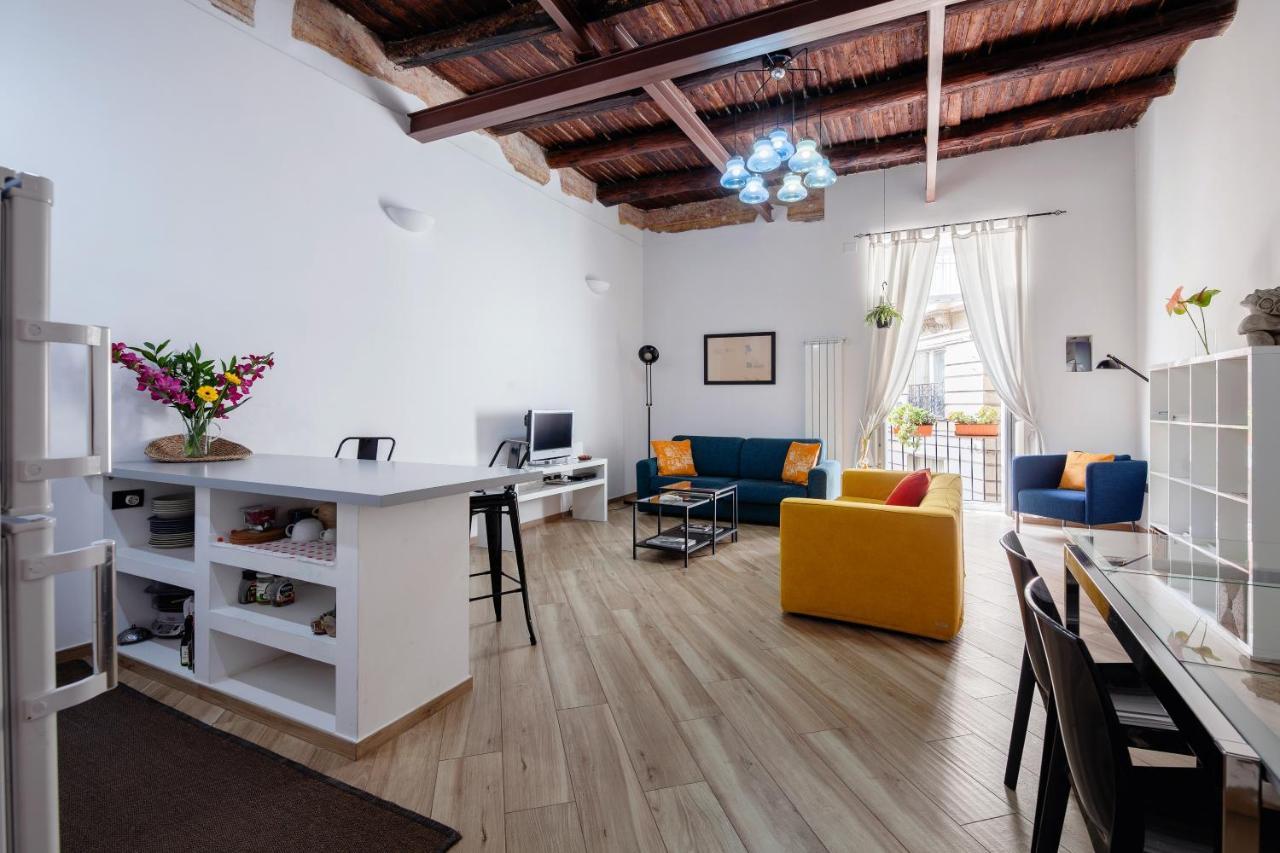 Appartamento Moderno Nel Centro Storico Neapel Exteriör bild